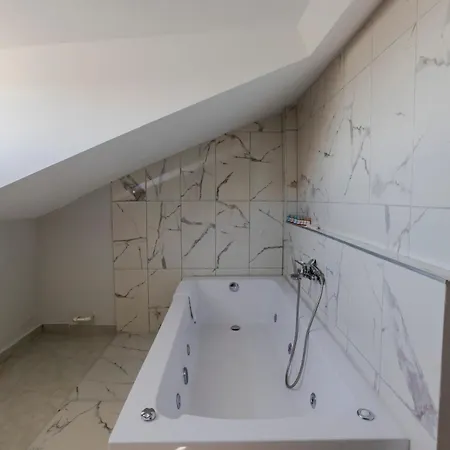 Hotel Acar Smart